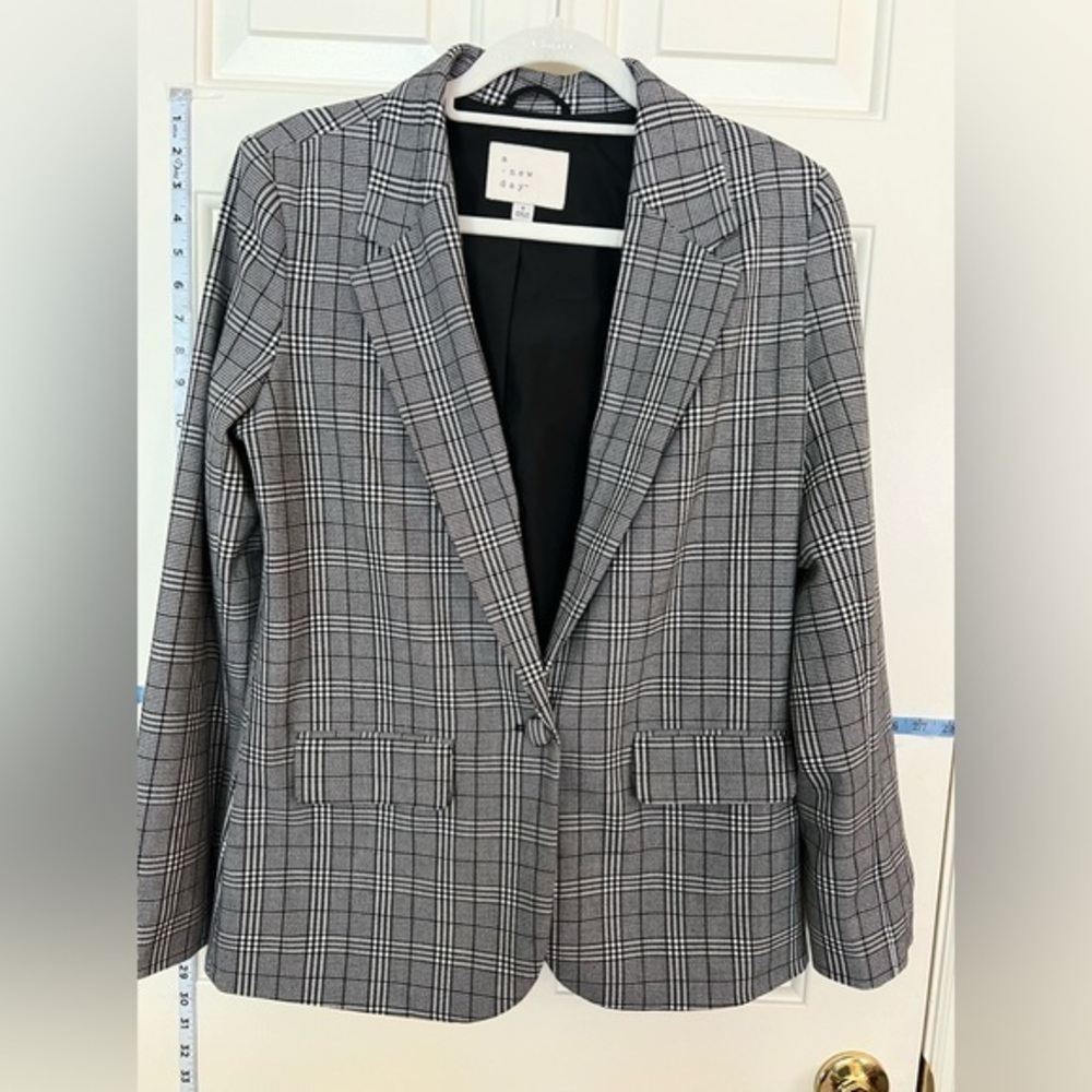 A New Day Blazer, size 6